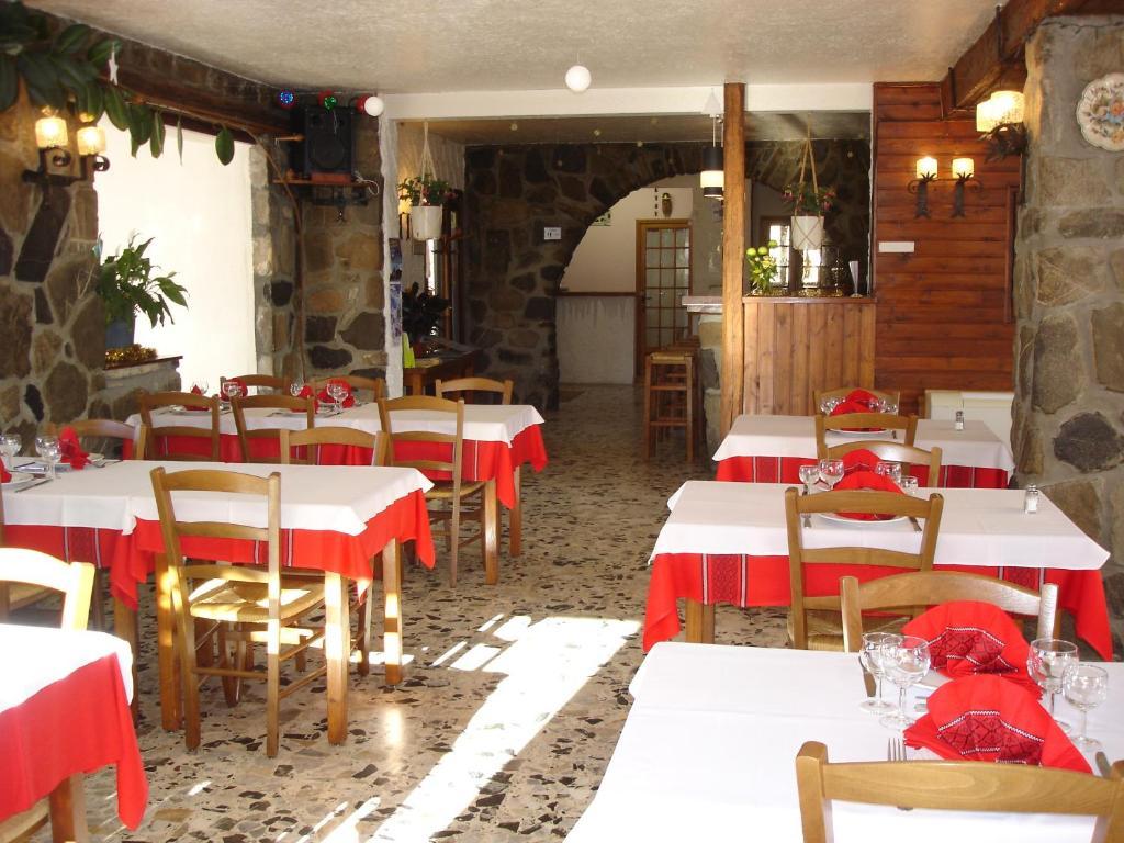Hotel Le Parpaillon Crévoux Eksteriør billede